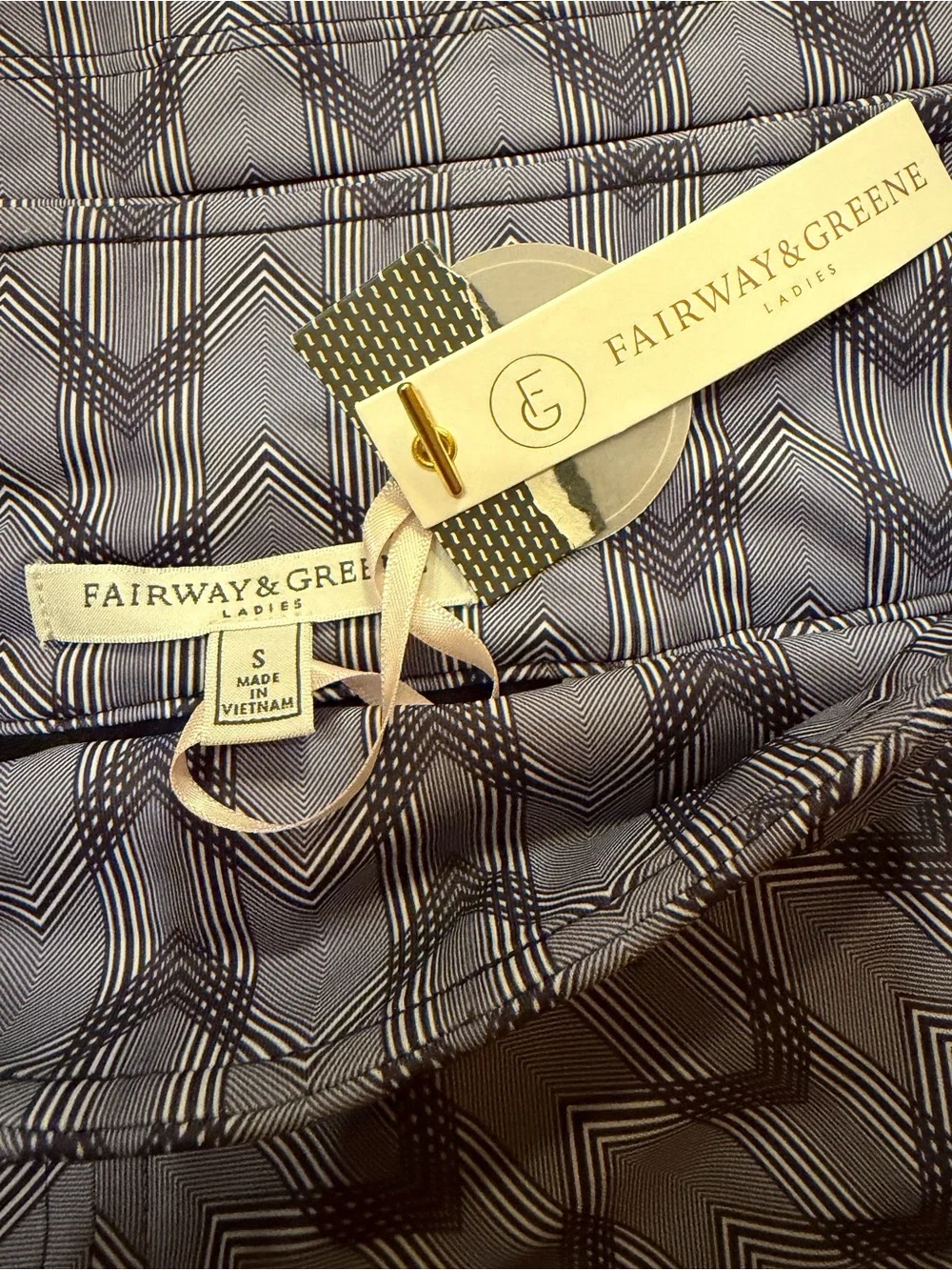 NWT Fairway & Greene Ladies Golf Top & Skort Set Size Small